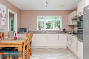 Kitchen/Dining Room- click for photo gallery